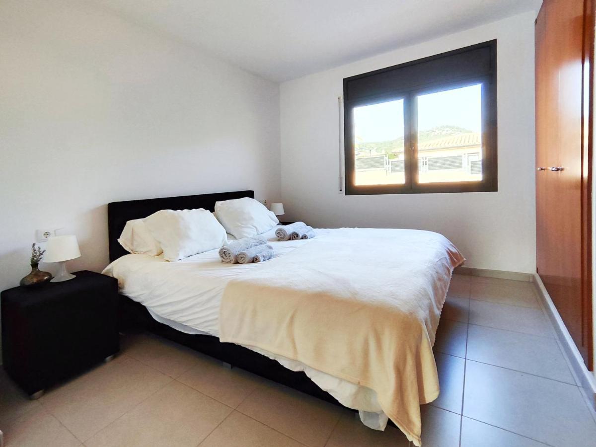 Casa Con Piscina En L'estartit * Gerona